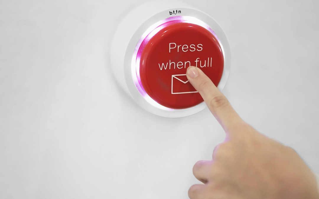 Abuso Reactivo: Cómo la persona tóxica pulsa tus botones emocionales de forma deliberada